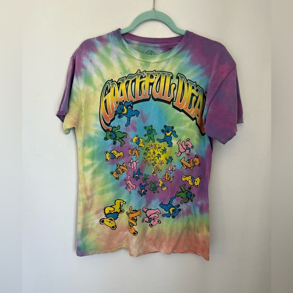Grateful Dead tee. Size L